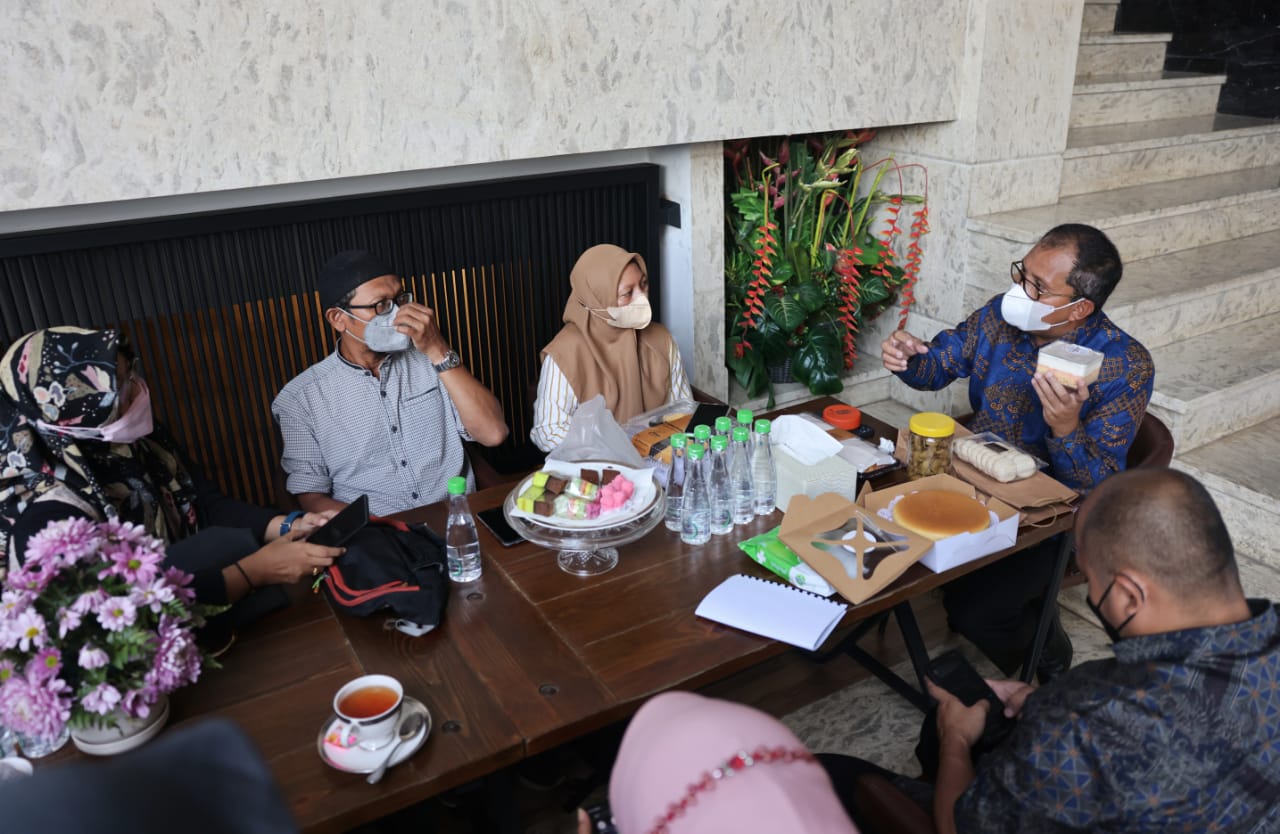 Support Penuh Aksi Jurnalis Entrepreneur, Danny Sediakan Aparong